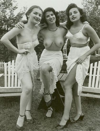 Vintage 1950s Nude Women Porn - Tit-Women Of The 1950s â€“ Titty Blog